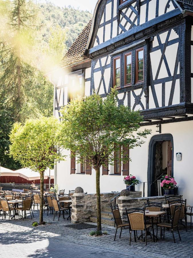 Landgasthof Zur Burg Grenzau Гер-Ґренцгаузен Екстер'єр фото
