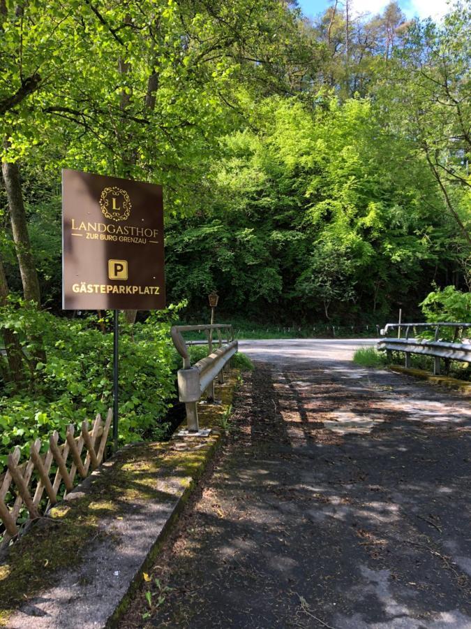 Landgasthof Zur Burg Grenzau Гер-Ґренцгаузен Екстер'єр фото